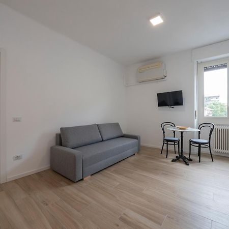 شقة Milano 4 Pax - Via Brioschi, 94 المظهر الخارجي الصورة